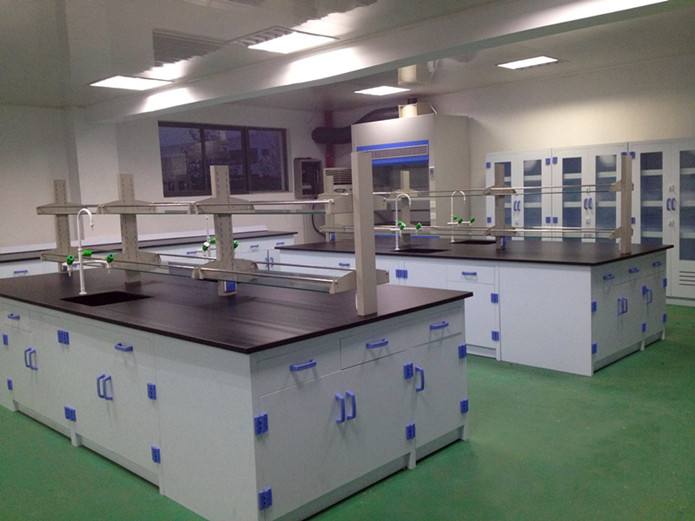 pp中央實(shí)驗(yàn)臺(tái)