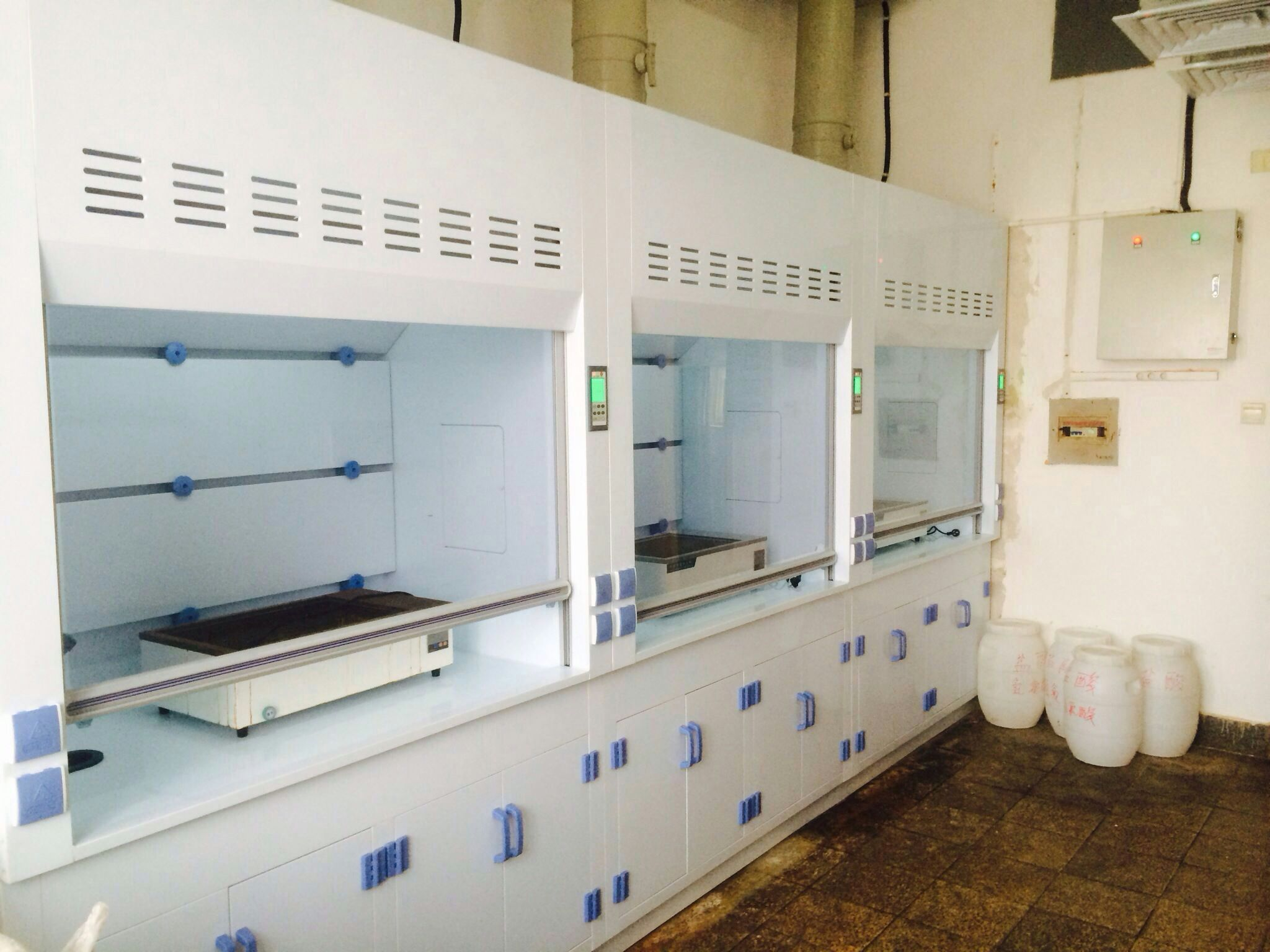 通風柜如何節(jié)能控制?