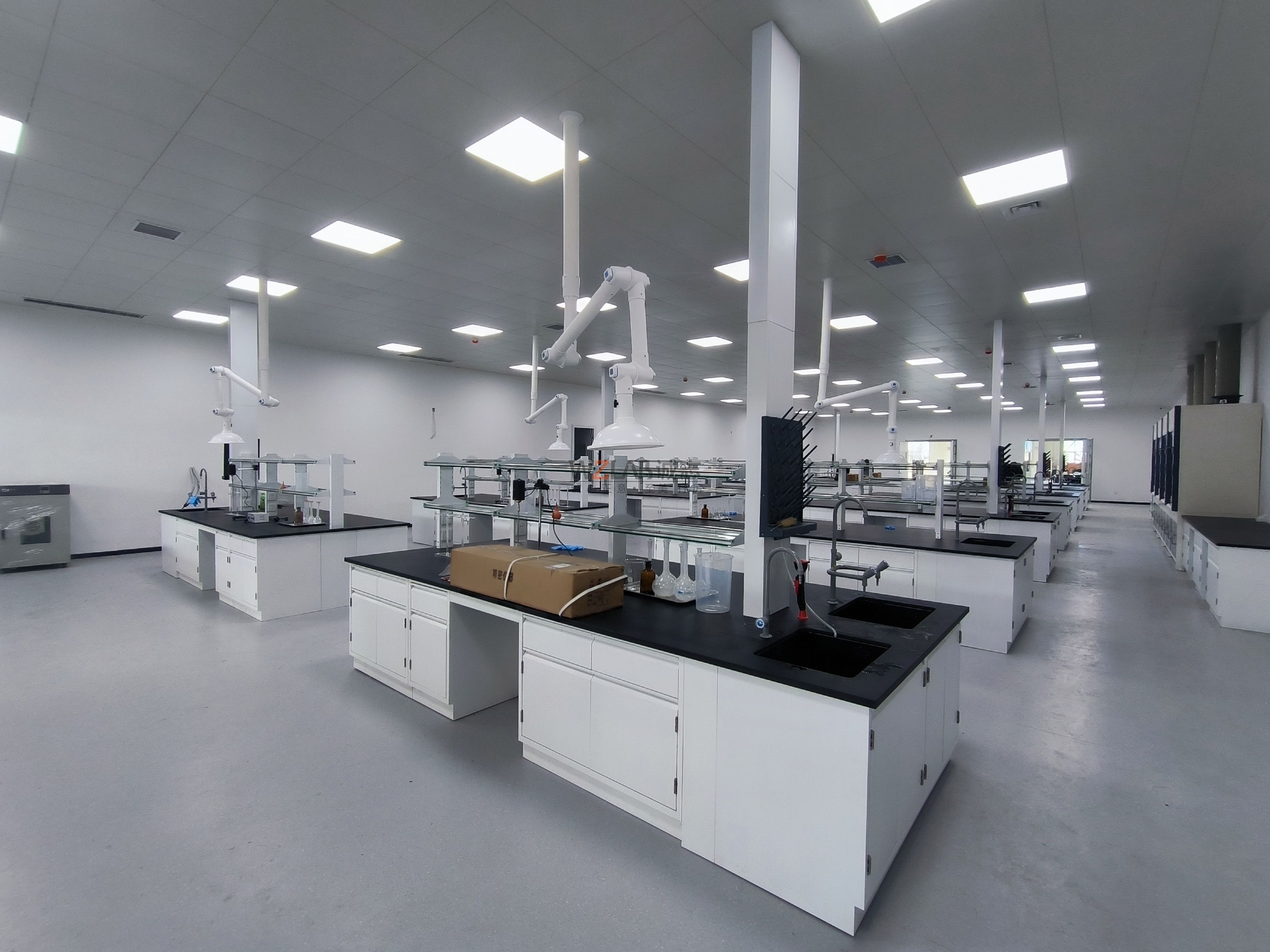 三門(mén)峽某科研單位實(shí)驗(yàn)室建設(shè)項(xiàng)目(圖5)