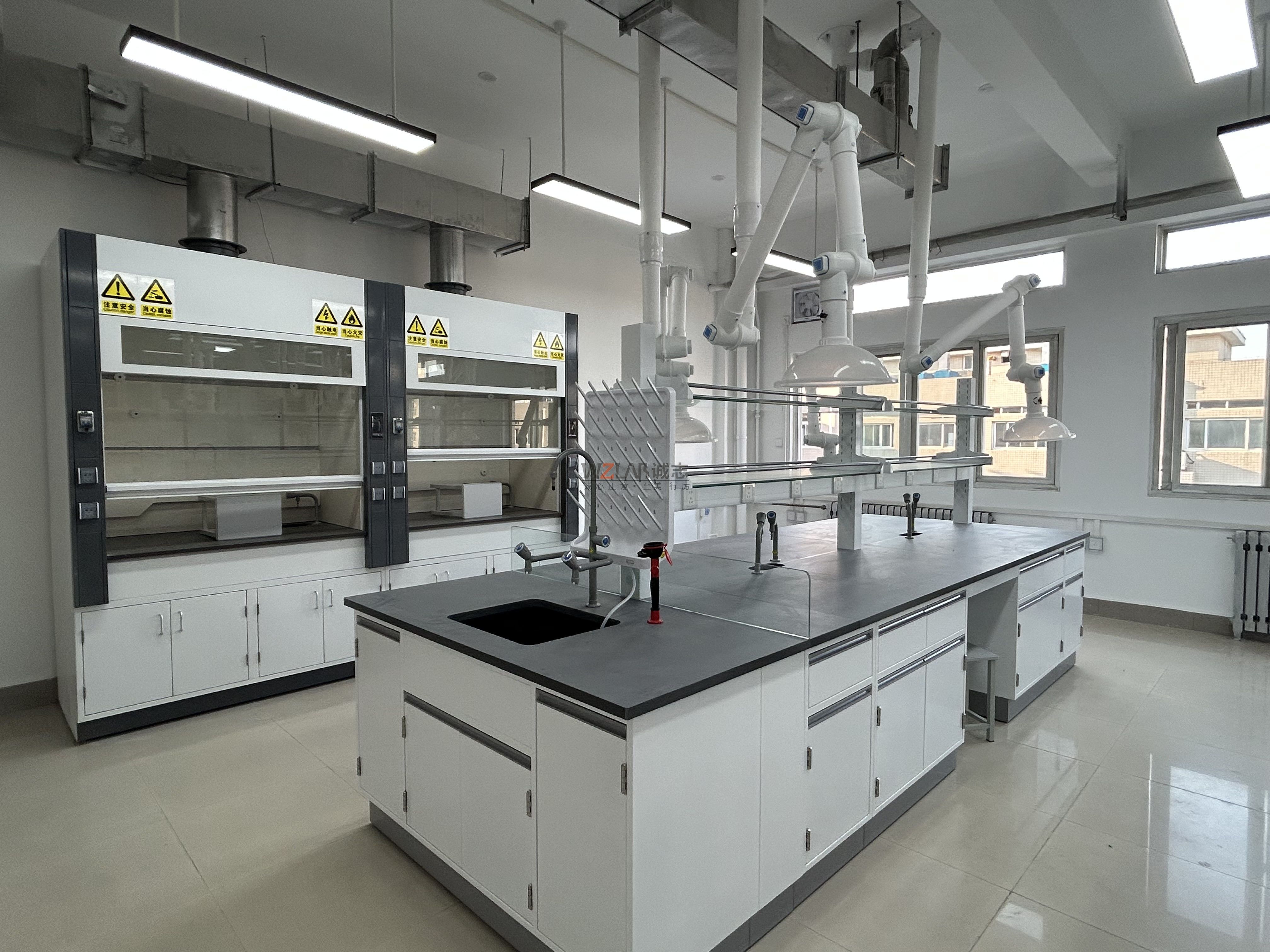 實驗室通風(fēng)系統(tǒng)的組成都有哪些