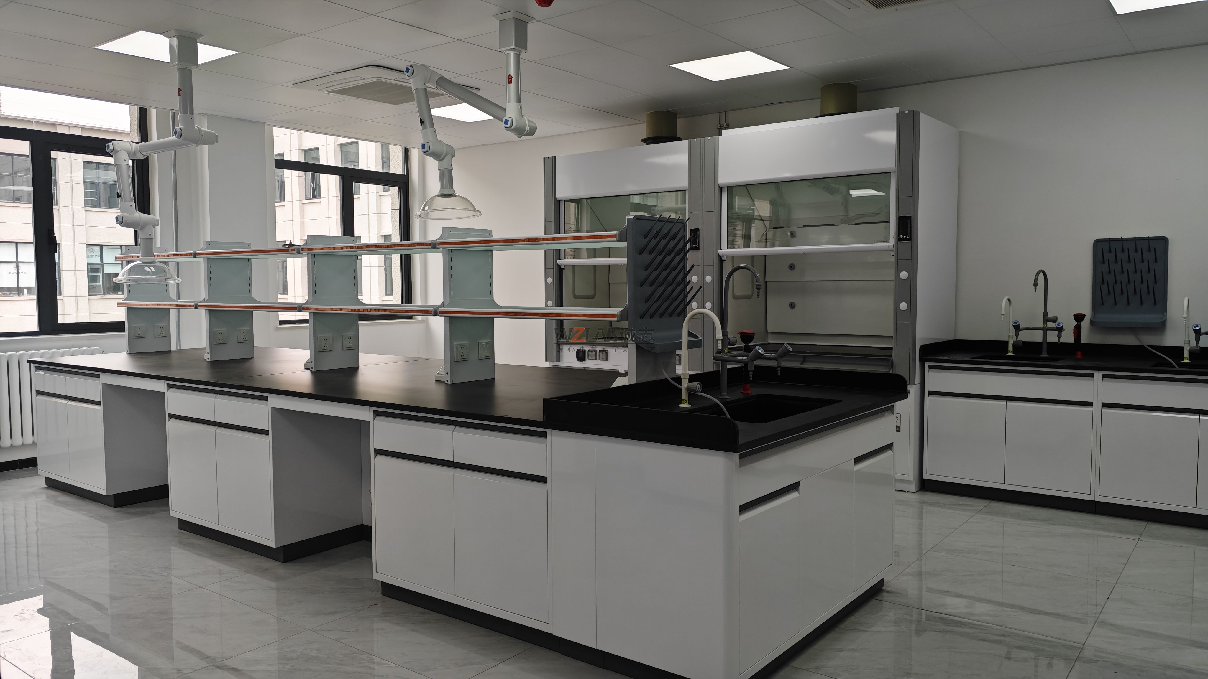 公安刑偵實驗室設(shè)計與裝修