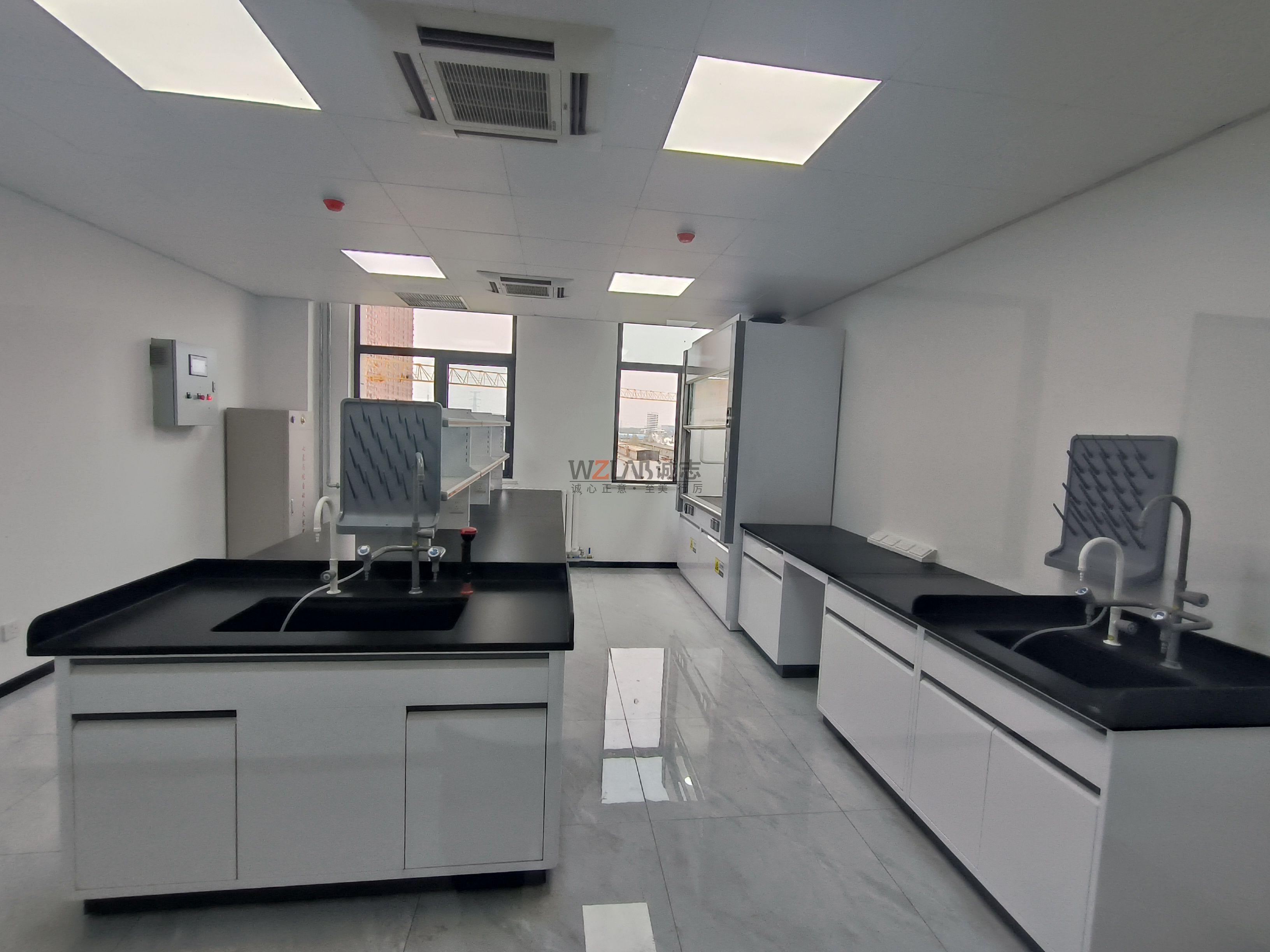 河南白酒檢測(cè)中心實(shí)驗(yàn)室建設(shè)