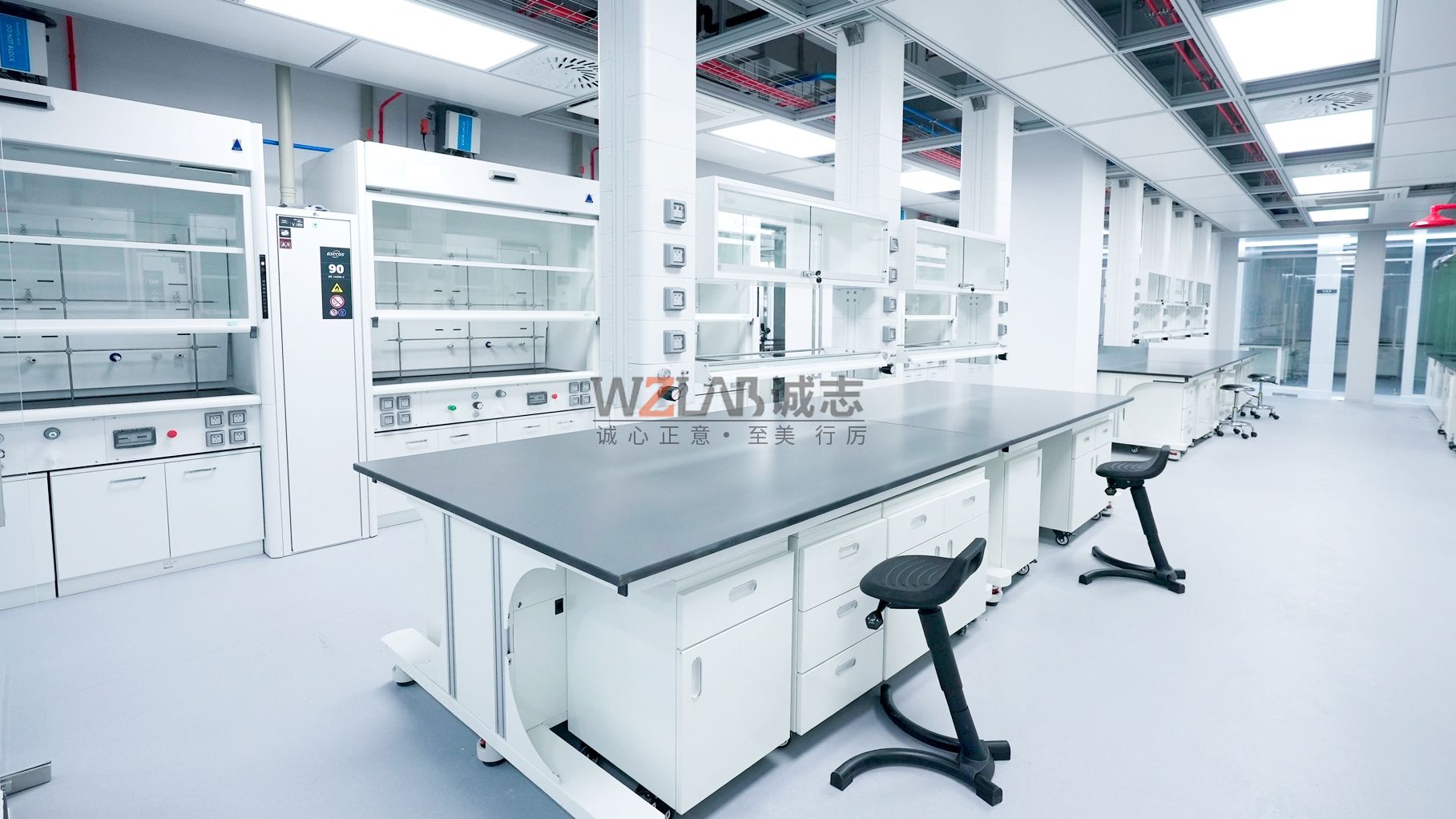 制藥實驗室的裝修標(biāo)準(zhǔn)是什么？都有哪些注意事項